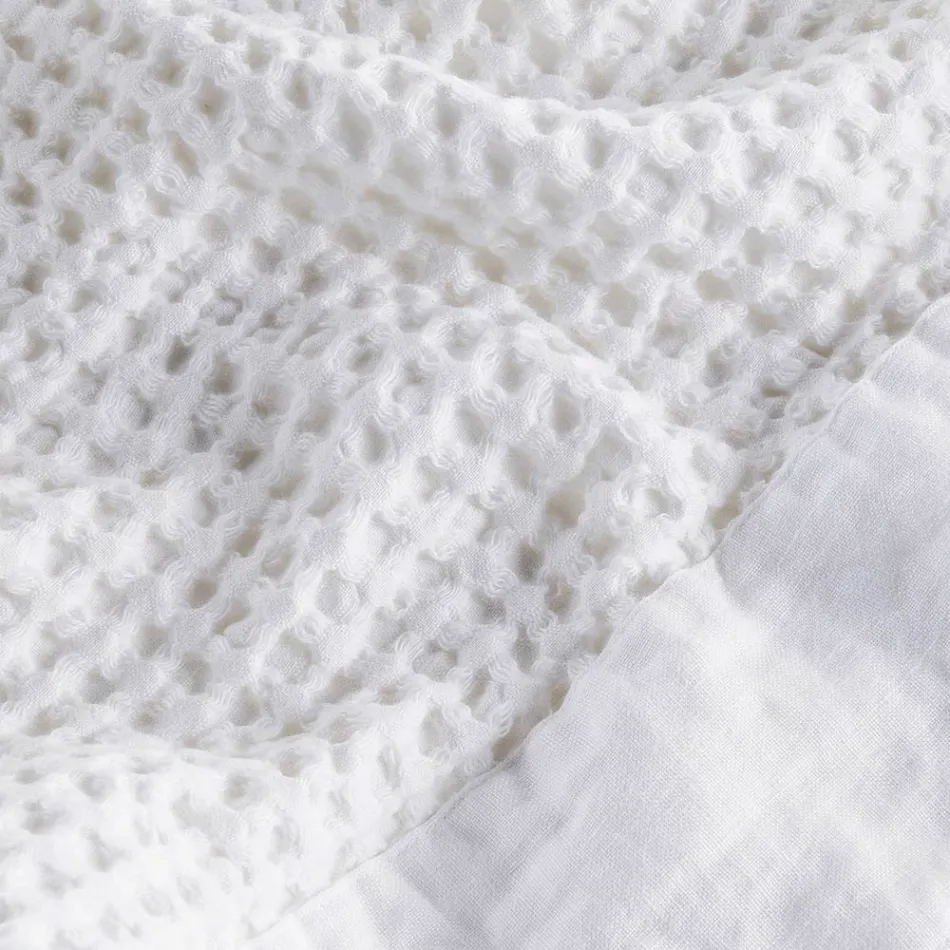 Roupão de banho com capuz em favo de mel de algodão e babado de linho - Plush Viadurini