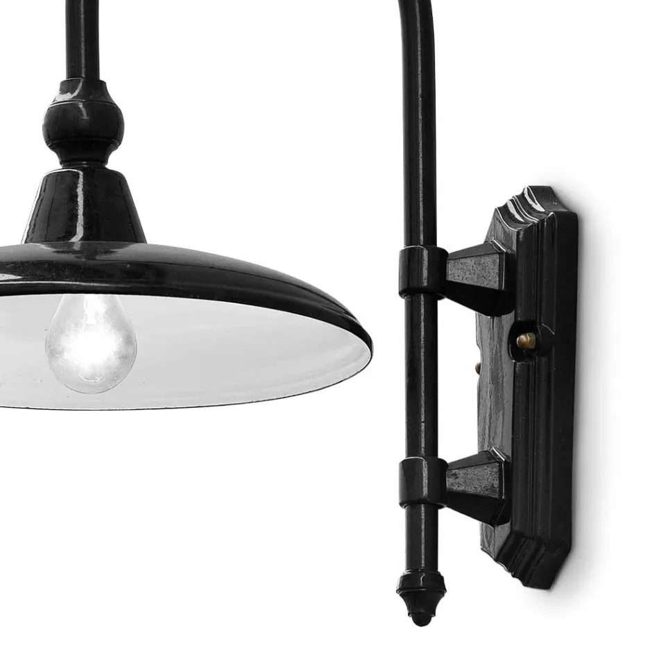 Candeeiro de parede exterior de alumínio de design clássico fabricado na Itália - Campobasso Viadurini