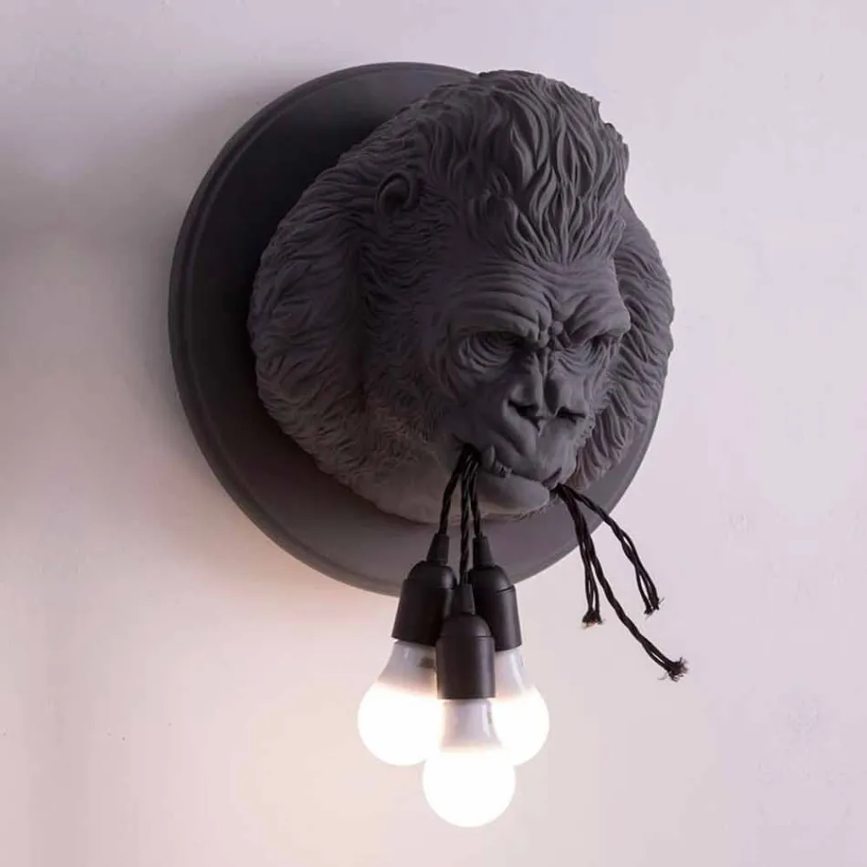 Candeeiro de parede com 3 luzes em Gorilla Ceramic Gray ou White Design - Rillago Viadurini