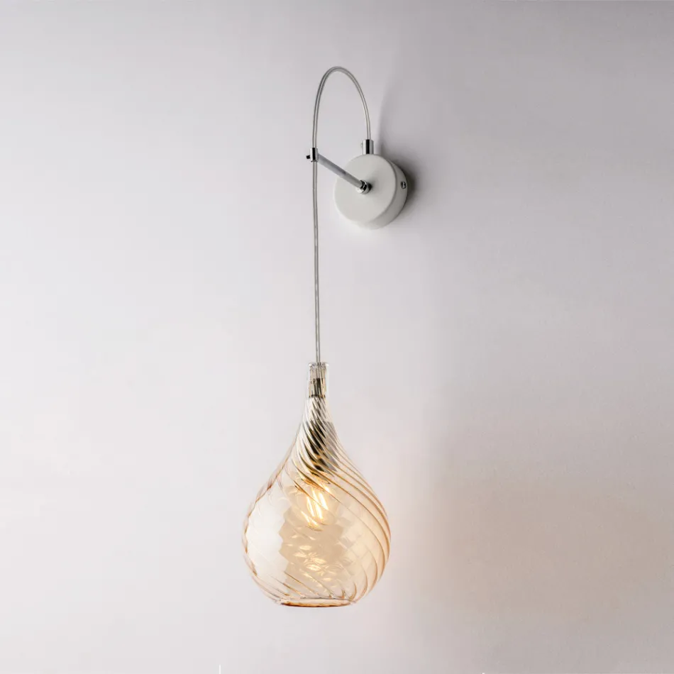 Arandela de ferro com vidro Pyrex, fabricada na Itália, para decoração de interiores - Amazônia Viadurini