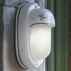 Candeeiro de parede vertical para exterior em cerâmica pintada à mão - Brindisi Viadurini