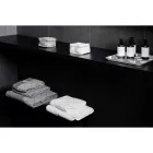 Toalha de rosto felpuda de algodão branco com decoração geométrica - Gimmy Viadurini