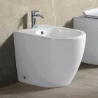 Bidê de chão Aster com furo único, em cerâmica branca durável e design moderno. Viadurini