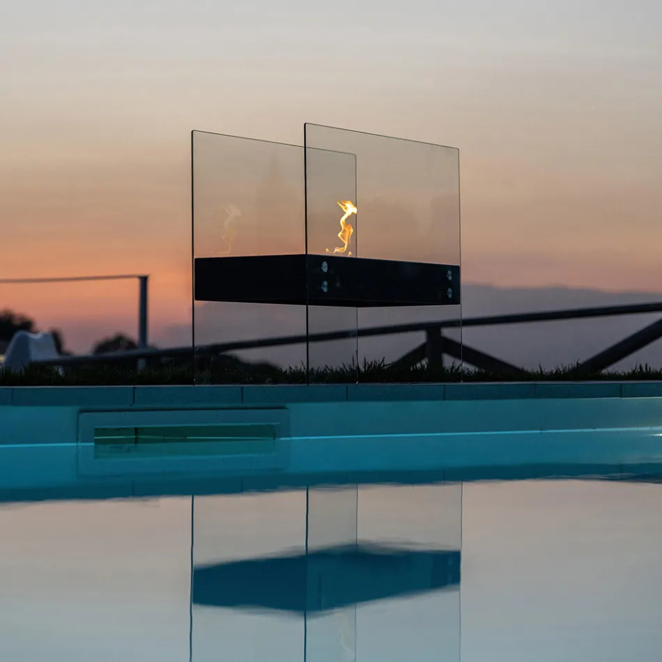 Lareira de Piso Bioetanol em Metal Preto e Vidro Temperado - Violante Viadurini