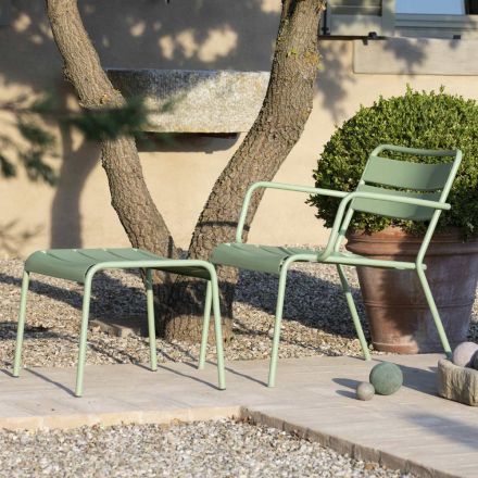 Espreguiçadeira ao ar livre com apoio para os pés de metal fabricado na Itália - Amina Viadurini