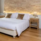 Mesa de cabeceira em teca maciça com 1 gaveta - Penca Viadurini