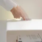 Mesa de cabeceira transparente com luz LED iluminada com toque Adelia Viadurini