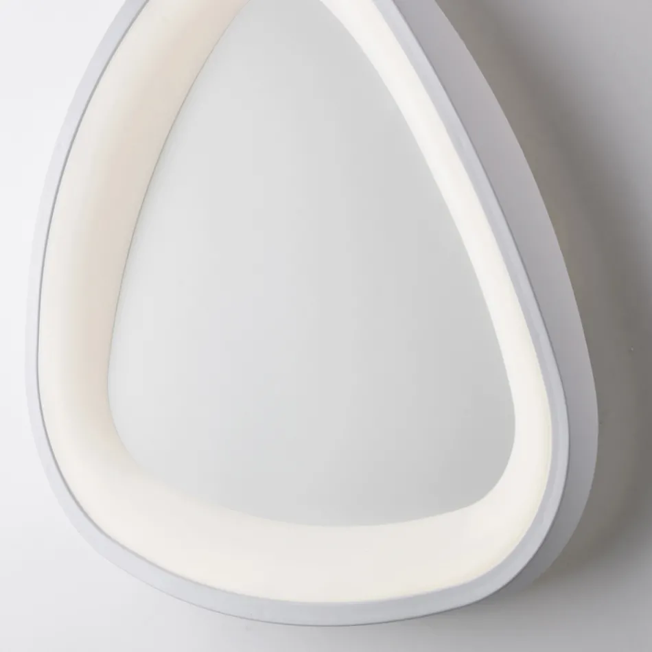 Voyager, uma luminária sofisticada de vidro e metal, fabricada na Itália. Viadurini