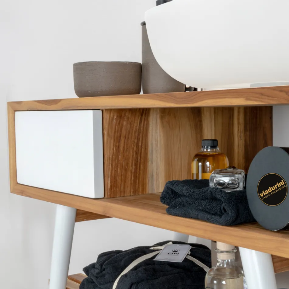 Composição de Banheiro Branco com Armário, Espelho e Acessórios - Sylviane Viadurini