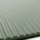 Composição de banheiro verde sálvia com lavatório de resina fabricado na Itália - Artemide Viadurini