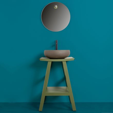 Composição de armário de banheiro com piso verde e acessórios esmaltados - Maryse Viadurini