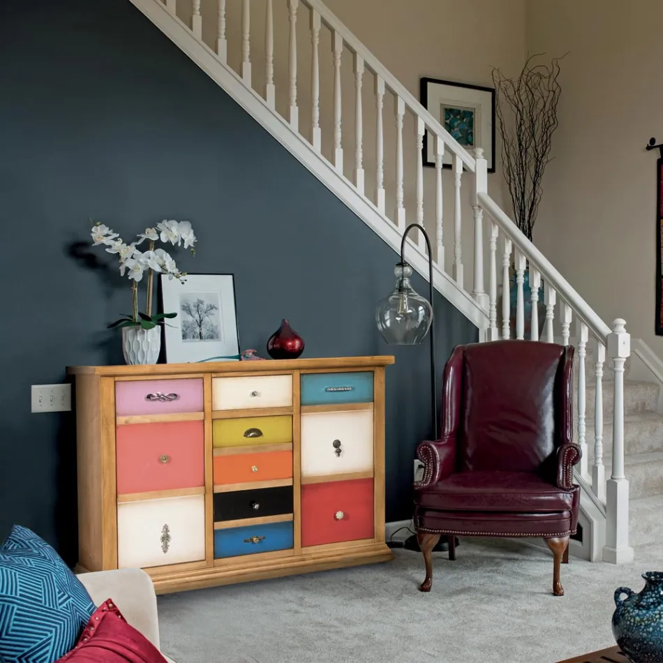 Aparador com gavetas todas coloridas e puxadores diferentes Made in Italy - Shiva Viadurini