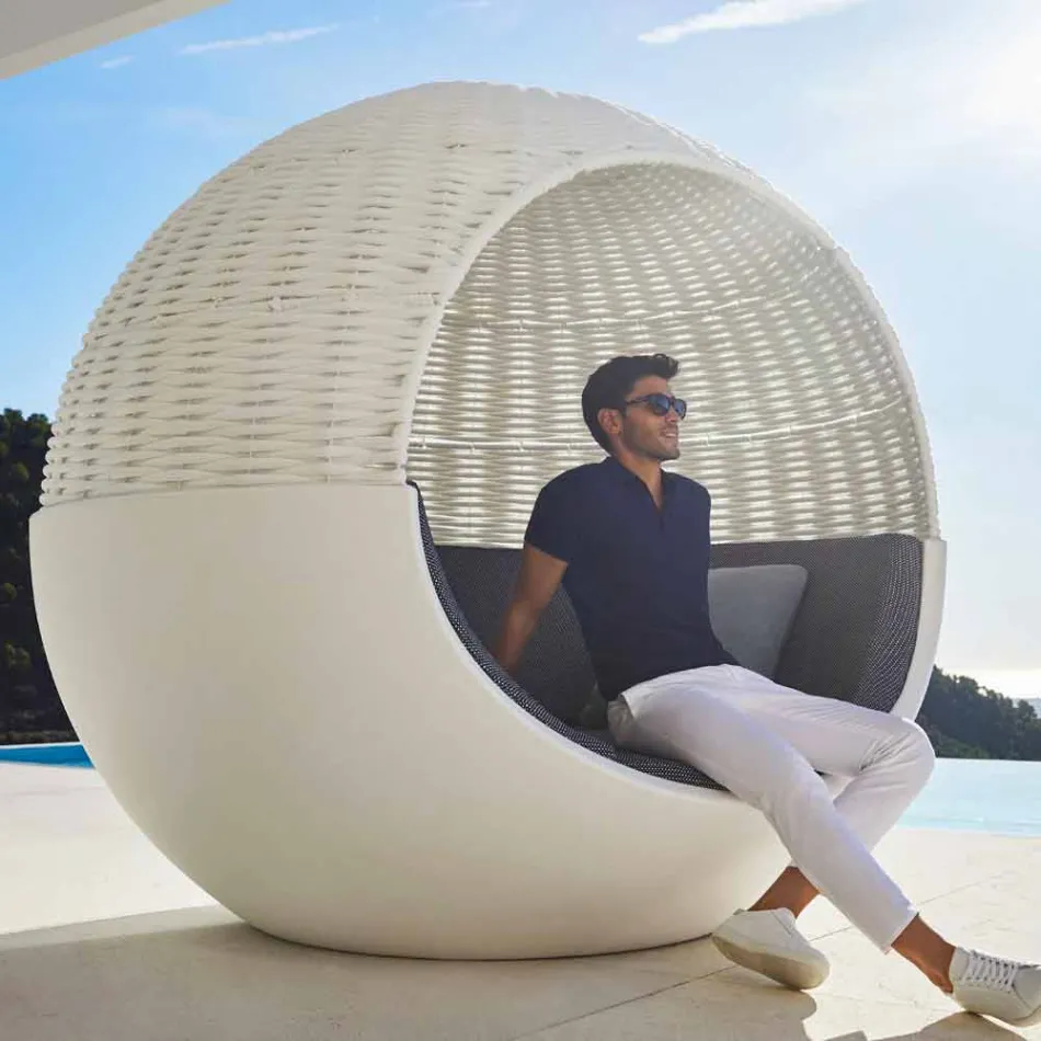 Design redondo de sofá-cama de jardim luxuoso com corda trançada - Ulm Moon by Vondom Viadurini