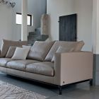 Sofá de sala de 3 lugares em couro, madeira e metal fabricado na Itália - Bizzarro Viadurini