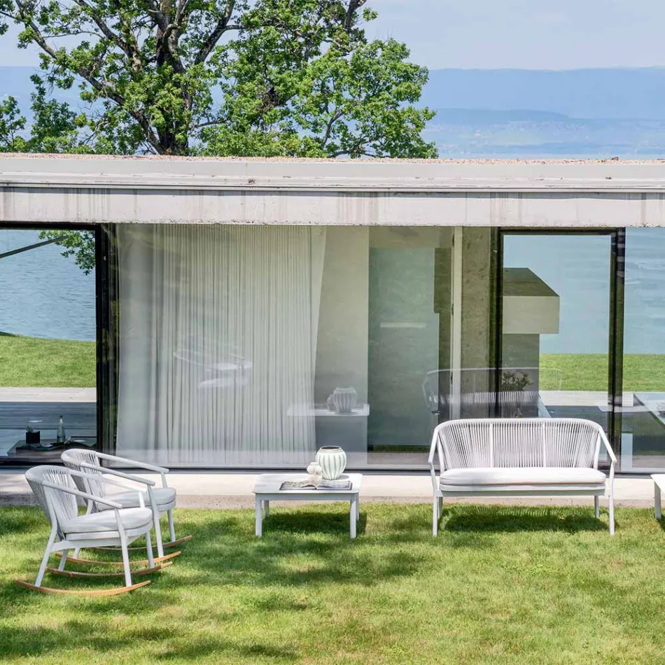 Tecido estofado para sofá ao ar livre empilhável de dois lugares - inteligente por Varaschin Viadurini