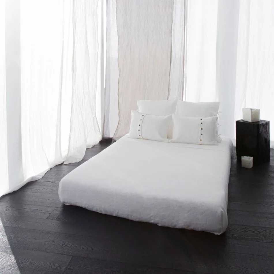 Fronha de linho giz ou retrô leve com gravatas quadradas - Prisco Viadurini