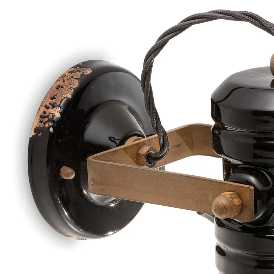 Luminária de Parede em Ferro e Cerâmica Industrial Artesanal - Urban Viadurini