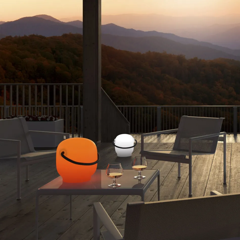 Candeeiro de Jardim em Polietileno com Pega Fabricado na Itália - Galiza Viadurini