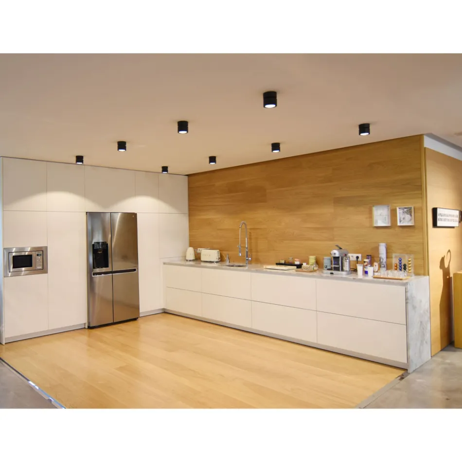 Candeeiro de parede LED 14W para interior em alumínio branco ou preto - China Viadurini