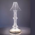 Luminária de mesa Aurel em acrílico, disponível em dois tamanhos, fabricada na Itália.