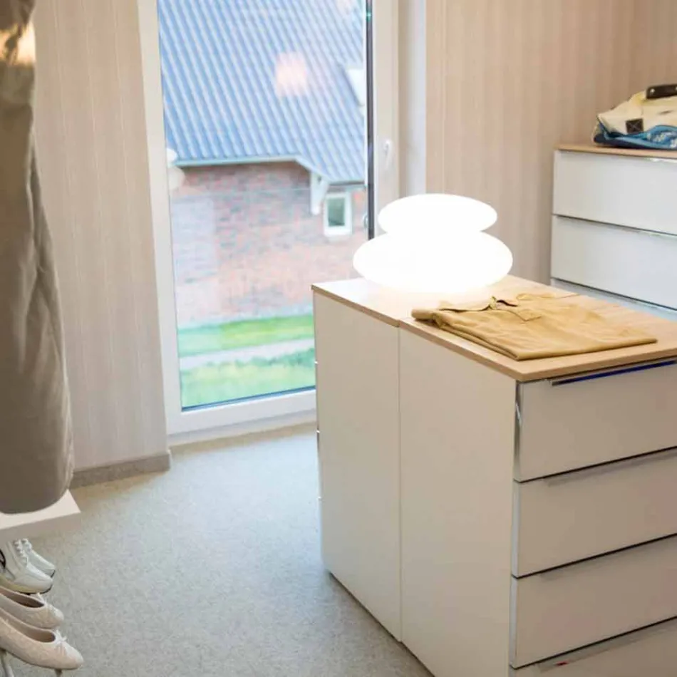 Candeeiro de pé para interior ou exterior de design natural moderno - Sassostar Viadurini