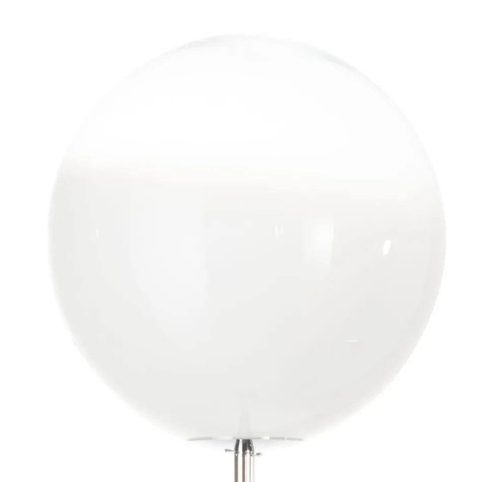 Luminária de chão Isotta em vidro branco moldado, fabricada na Itália. Viadurini