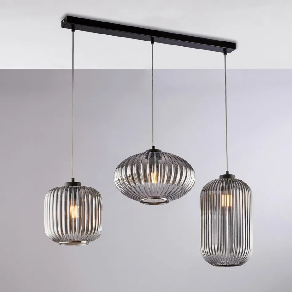 Luminária de mesa com 3 lâmpadas, design em metal e vidro preto - Tucana Viadurini