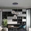 Luminária de 3 luzes com design em vidro e metal, fabricada na Itália - Tucana
