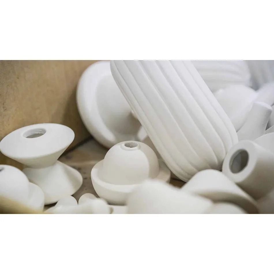 Candeeiro suspenso de cerâmica retro amarelo ou verde fabricado em Itália - Ferroluce Lariat Viadurini