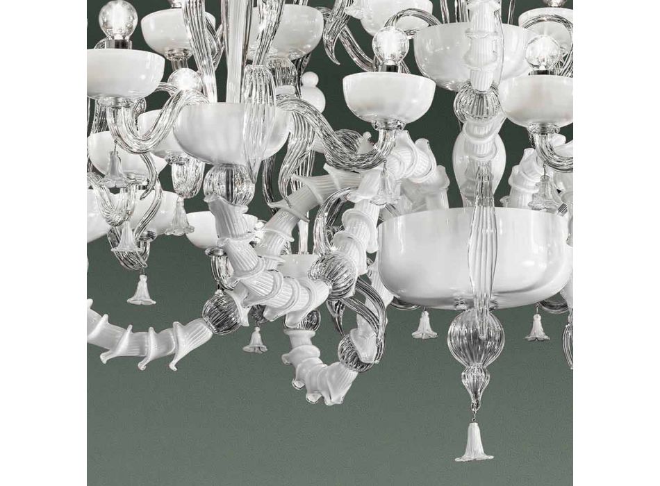 Lustre com 27 Luzes em Vidro Branco Veneza, Feito à Mão na Itália - Regina Viadurini