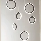 Lustre suspenso em metal pintado de preto com 6 luzes LED - cedro Viadurini