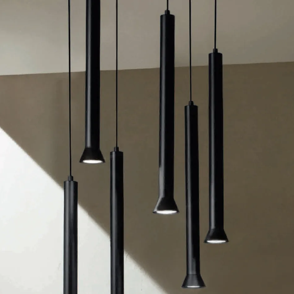 Lustre com armação de metal pintado de preto e cabos ajustáveis - Birch Viadurini