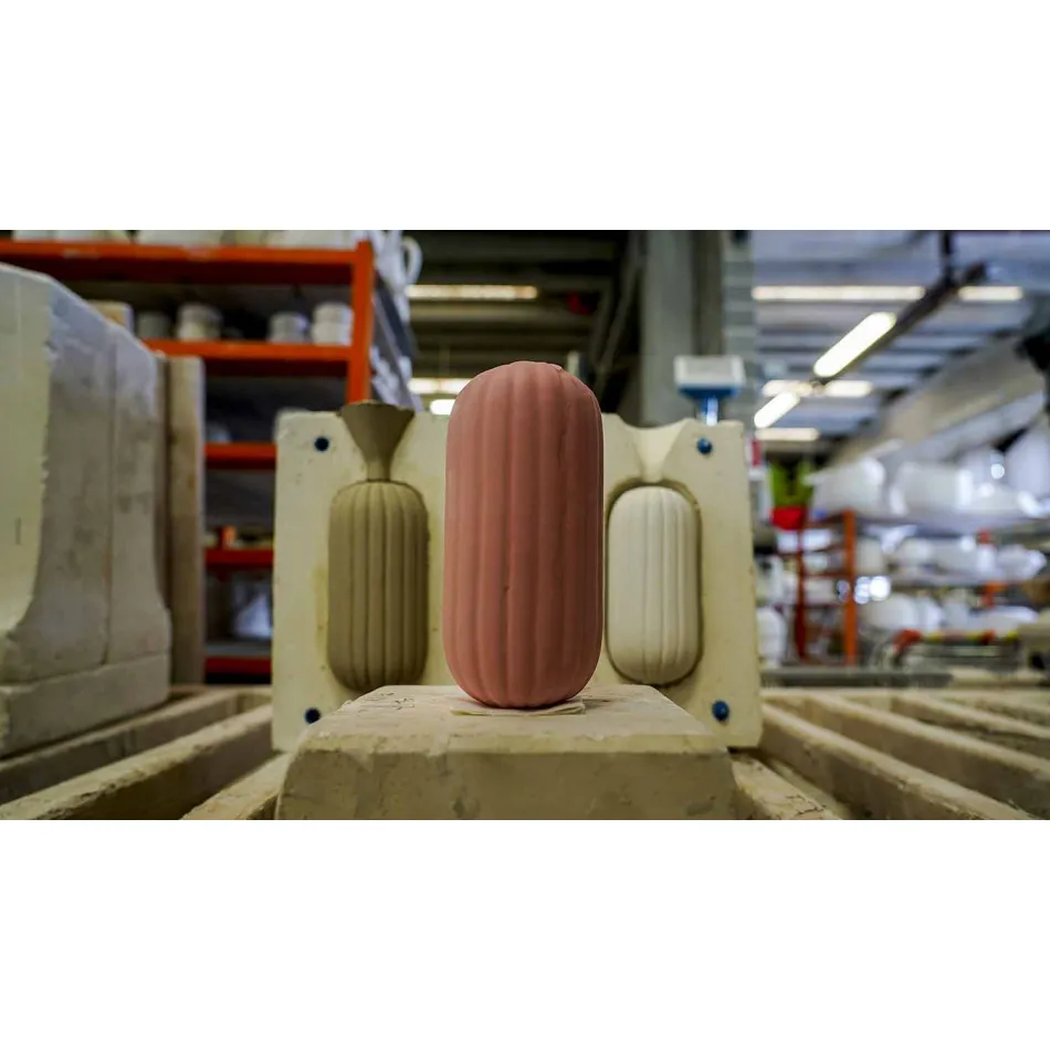 Lustre de cerâmica verde ou amarelo vintage, fabricado na Itália - Ferroluce Lariat Viadurini