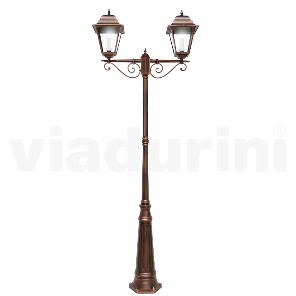 Candeeiro de rua com 264 cm de altura para jardim em vidro e alumínio fundido - Alchemist Viadurini