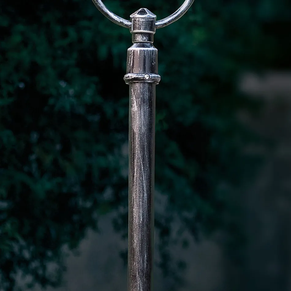 Poste de iluminação ao ar livre em alumínio pintado à mão com decoração de flores - Bari Viadurini