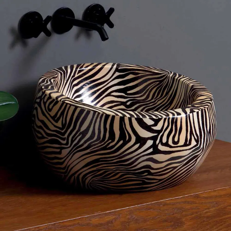 Lavatório de cerâmica de bancada moderno feito na Itália por Elisa Viadurini