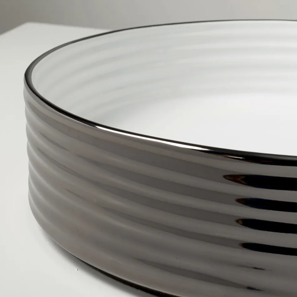 Lavatório de bancada em porcelanato ondulado, fabricado na Itália - Vibrazione Viadurini