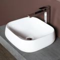 Lavatório de bancada quadrado em cerâmica branca com design moderno - Papavero
