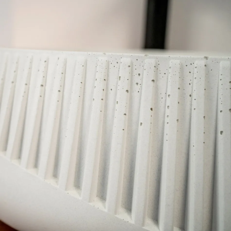 Lavatório de Apoio Redondo em Cimento e Resina - Ibisco Viadurini