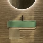 Lavatório suspenso de cerâmica com porta-toalha opcional Made in Italy - Graffa Viadurini