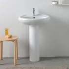 Lavatório de pedestal em cerâmica branca com design moderno e elegante - Sílica Viadurini