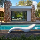 Chaise longue de design moderno em polietileno colorido - Cloe by Myyour Viadurini