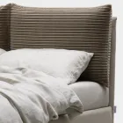 Cama Casal 160x190 com 2 Almofadas Macias na Cabeceira - Tramonti Viadurini