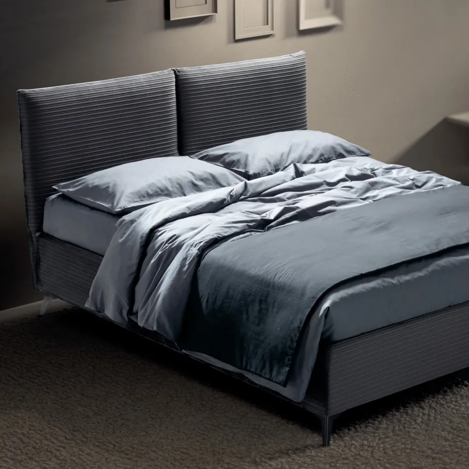 Cama de casal 160x190 com estofamento em forma de almofada - Brezze Viadurini