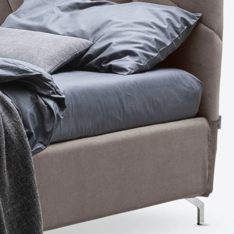 Cama de casal 160x190 com acabamento em quilting geométrico - Ciottolino Viadurini