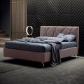 Cama de casal 160x190 com acolchoado geométrico - Ciottolino
