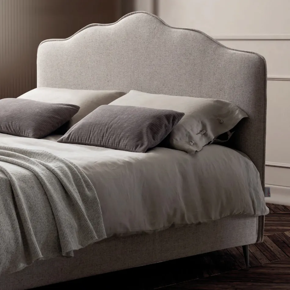 Cama de casal 160x190 com cabeceira perimetral de babados Made in Italy - Rest Viadurini