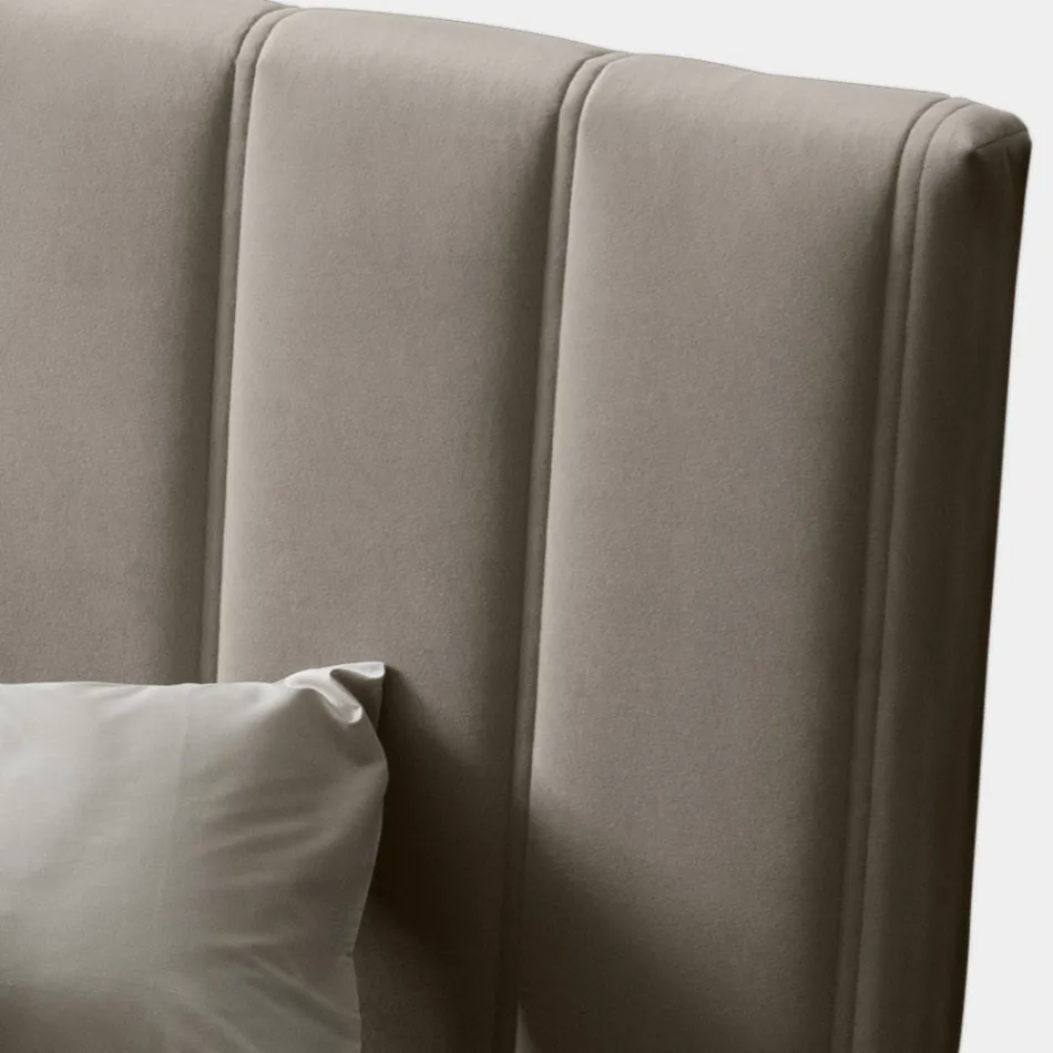 Cama de casal 160x190 com acolchoado com faixas verticais largas - Magan Viadurini