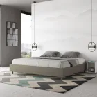 Cama de casal 200x200 cm estofada em couro sintético, fabricada na Itália - Athlete Viadurini