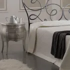 Cama de casal com estribo, colchão, travesseiros e 2 mesas de cabeceira - Lampo Viadurini